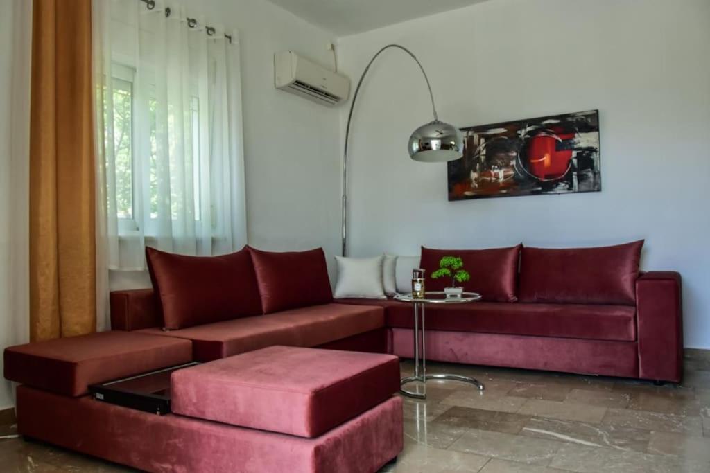 Μονοκατοικία Δίπλα Στην Θάλασσα 살라미스 외부 사진
